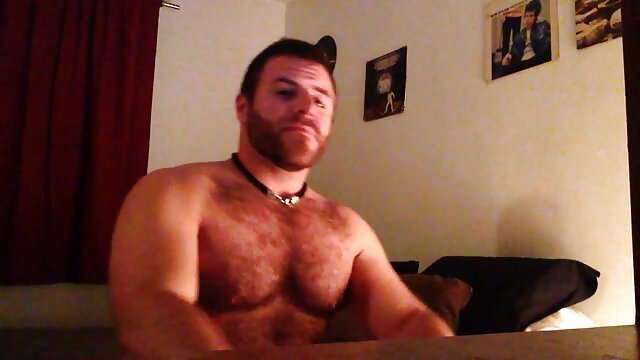 Leigh Raven Femdom xvideos vestido vermelho árbitro W Lance Hard FACE sentado SPUNK masturbando-se