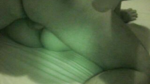 Lesbea HD xvideo mini vestido teen devora rata molhada pegajosa de boneca busty sentou-se na sua cara
