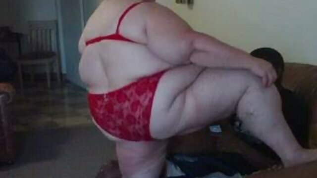Mariah fode xvideos vestido vermelho a ebony ultra-cutie Anastasia