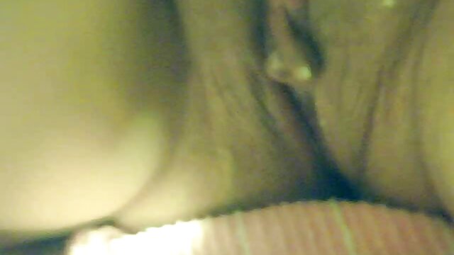 Marica videos de sexo de vestido dá a um cliente uma massagem uber-sweet figura completa